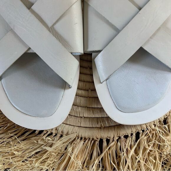 FREE PEOPLE Women’s Del Mar Leather Open Toe Slide Sandals White 40 / 9.5 - Picture 3 of 16